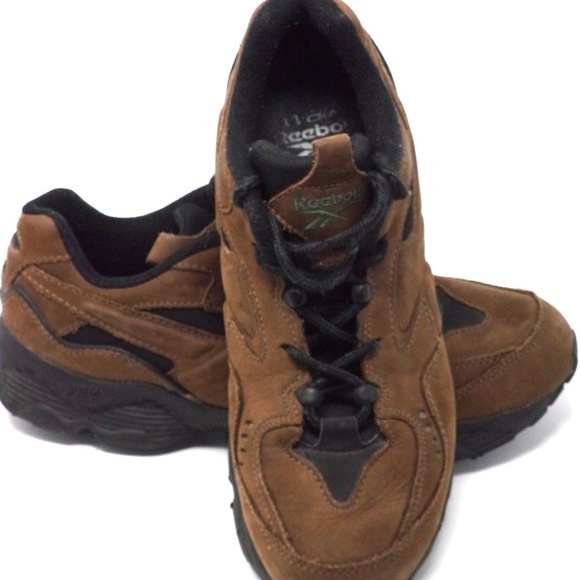 reebok brown walking shoes